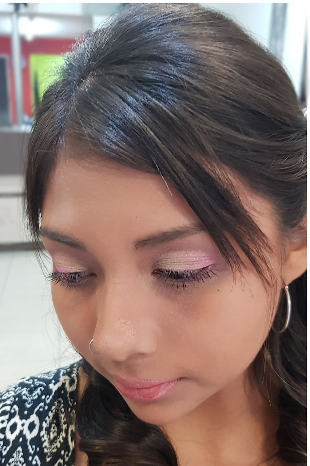 Una persona maquillada